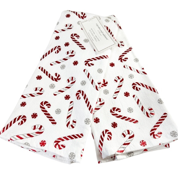 cupcakes & cashmere Holiday New Cupcakes And Cashmere Candy Cane